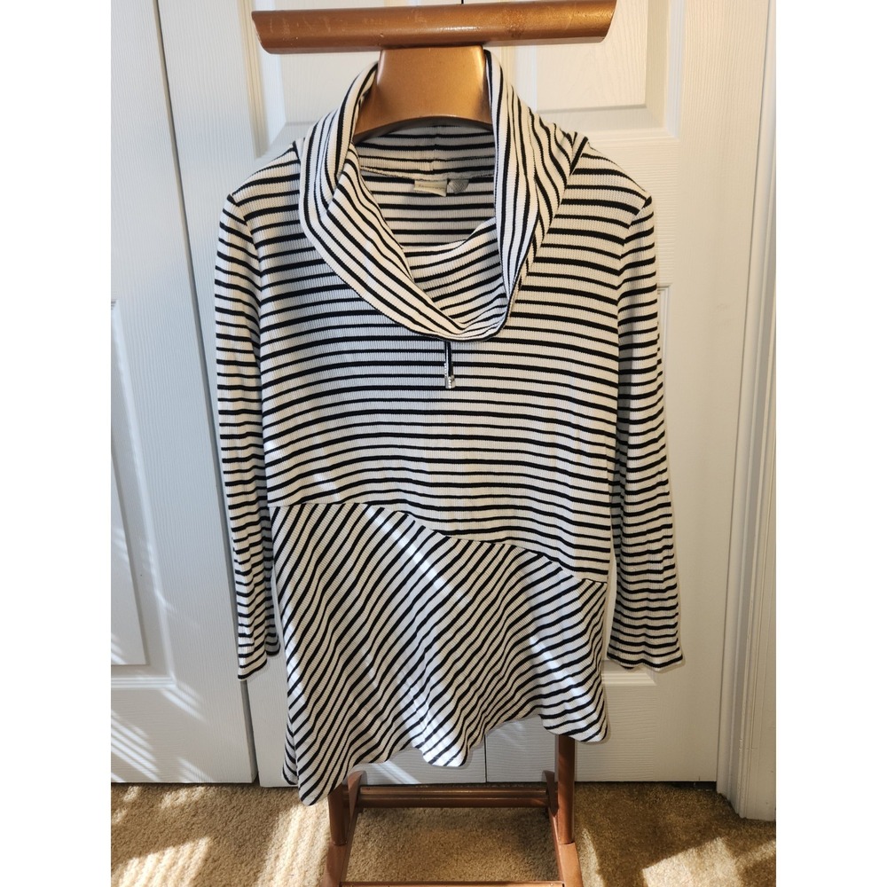 Chico's Zenergy Tunic Striped Long Sleeve Asymmetrical Hem Cowl Neck Size 2